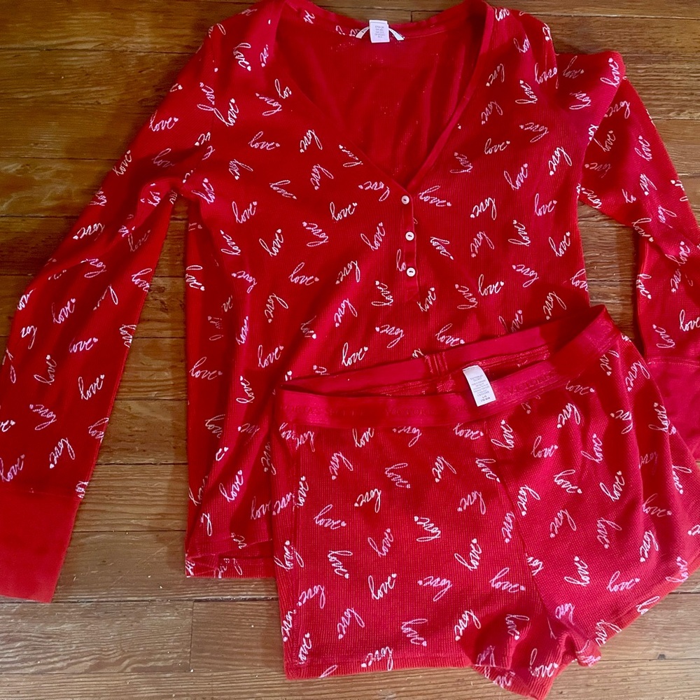 Victoria's Secret Red 'Love' Pajama Set